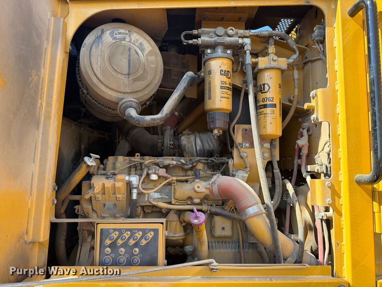 image for item FN3611 2011 Caterpillar 140M motor grader