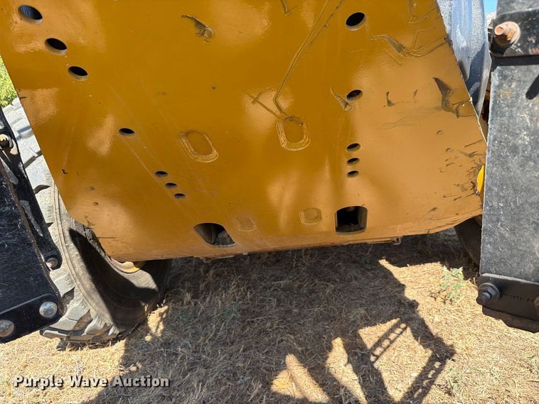 image for item FN3611 2011 Caterpillar 140M motor grader