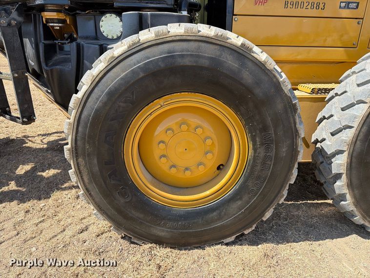 image for item FN3611 2011 Caterpillar 140M motor grader