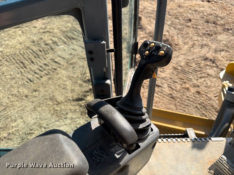 image for item FN3612 2009 Caterpillar 140M VHP Plus motor grader