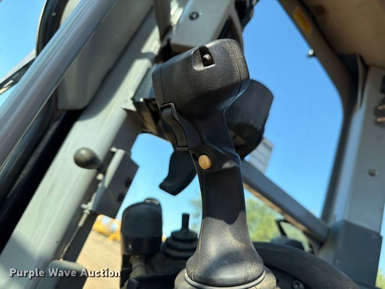 image for item FN3612 2009 Caterpillar 140M VHP Plus motor grader