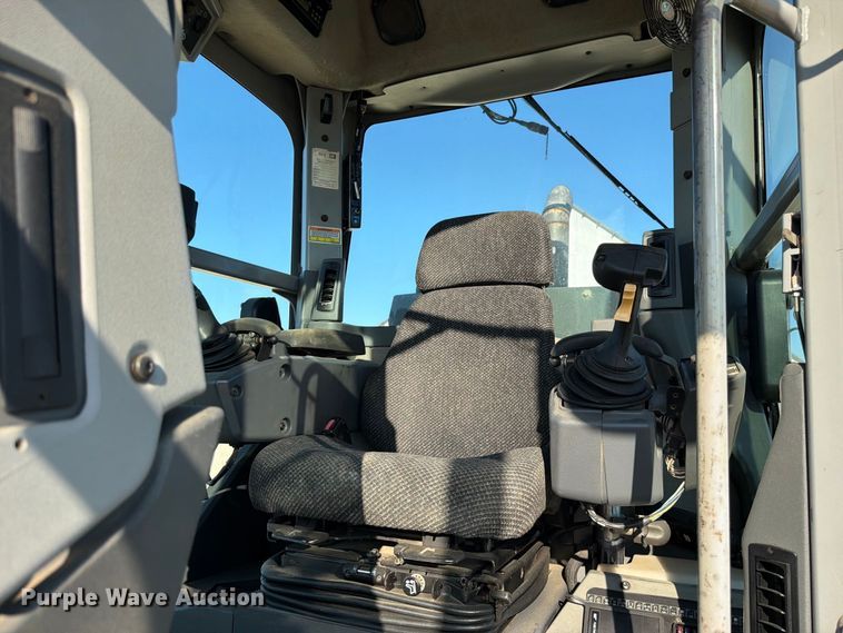 image for item FN3613 2008 Caterpillar 140M VHP Plus motor grader