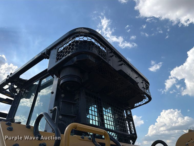 2024 Caterpillar D6 LGP