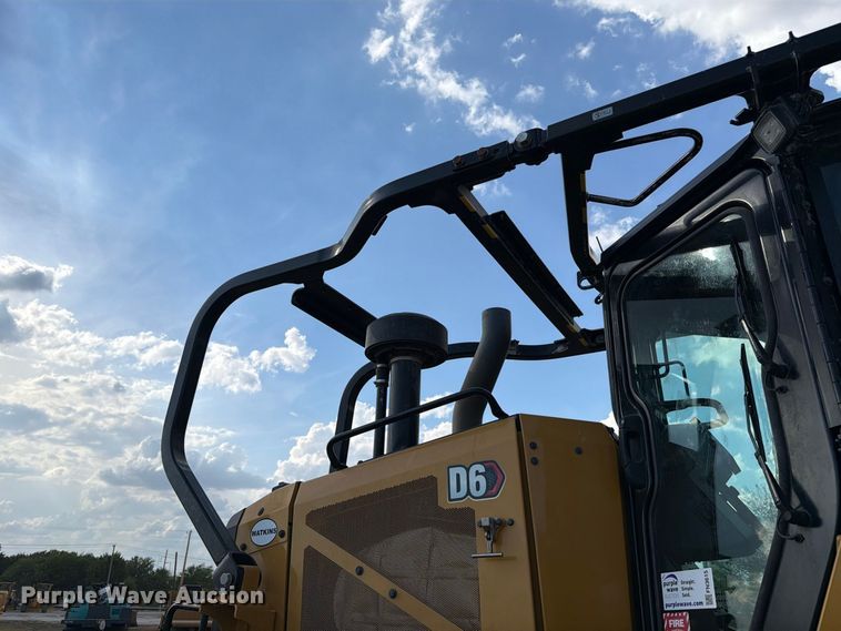 2024 Caterpillar D6 LGP