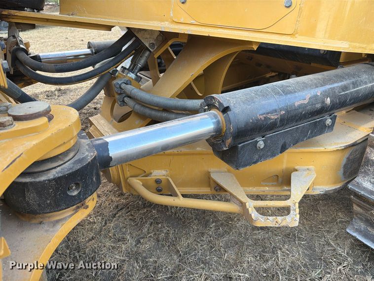 2024 Caterpillar D6 LGP