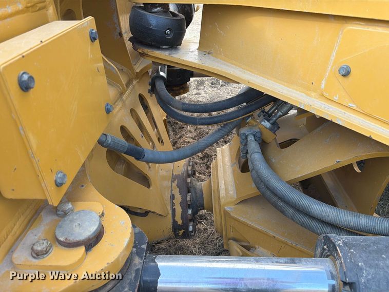 2024 Caterpillar D6 LGP