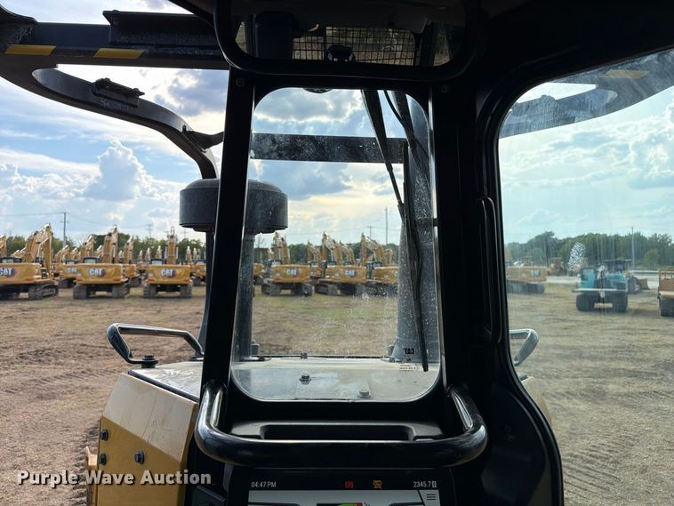 2024 Caterpillar D6 LGP