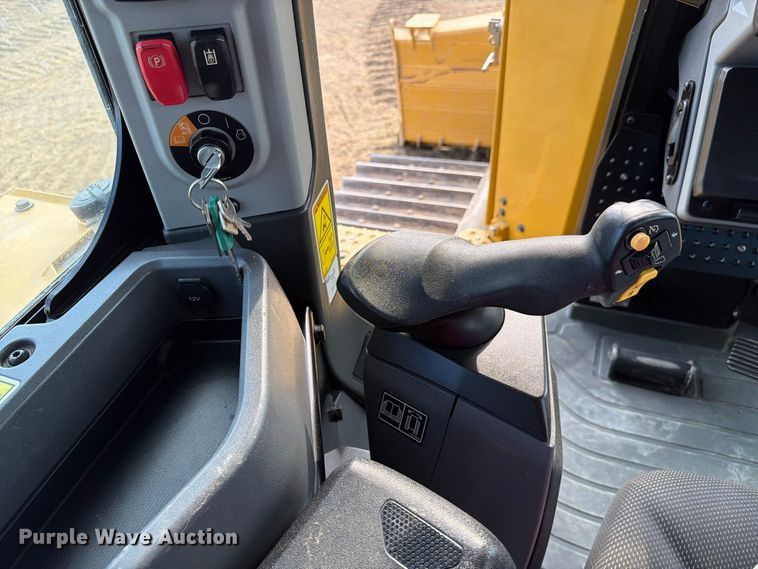 2024 Caterpillar D6 LGP