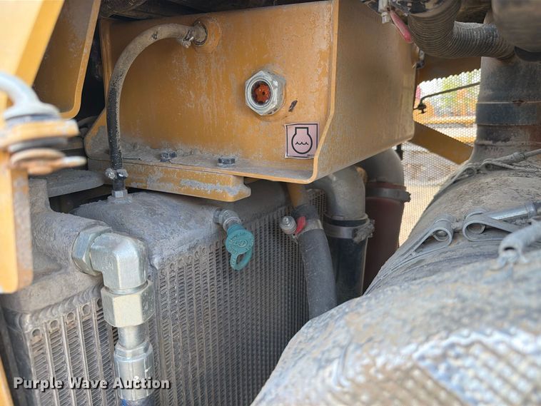 2024 Caterpillar D6 LGP