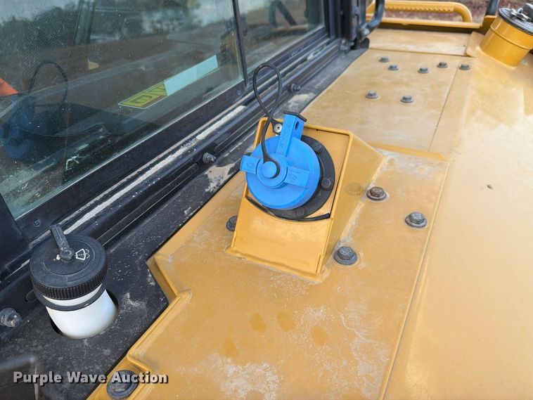 2024 Caterpillar D6 LGP