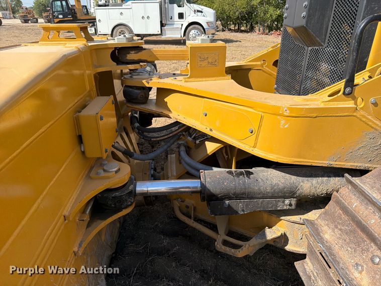 2024 Caterpillar D6 LGP
