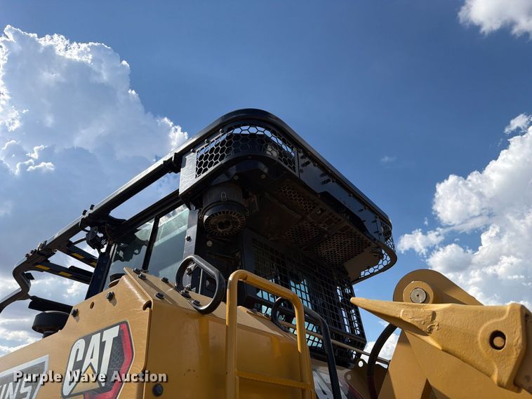 2024 Caterpillar D6 LGP