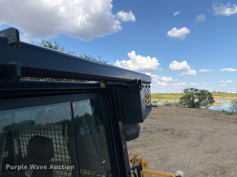 2024 Caterpillar D6 LGP