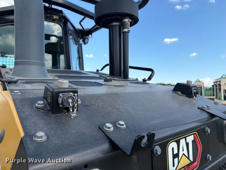 2024 Caterpillar D6 LGP