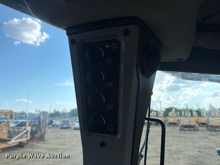 2024 Caterpillar D6 LGP