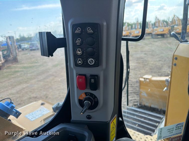2024 Caterpillar D6 LGP