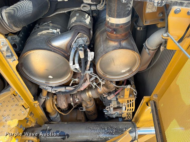 2024 Caterpillar D6 LGP