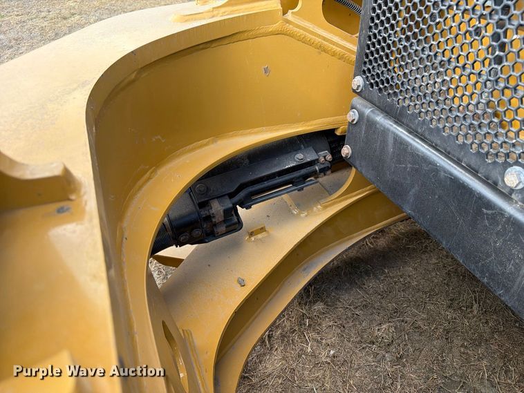 2024 Caterpillar D6 LGP