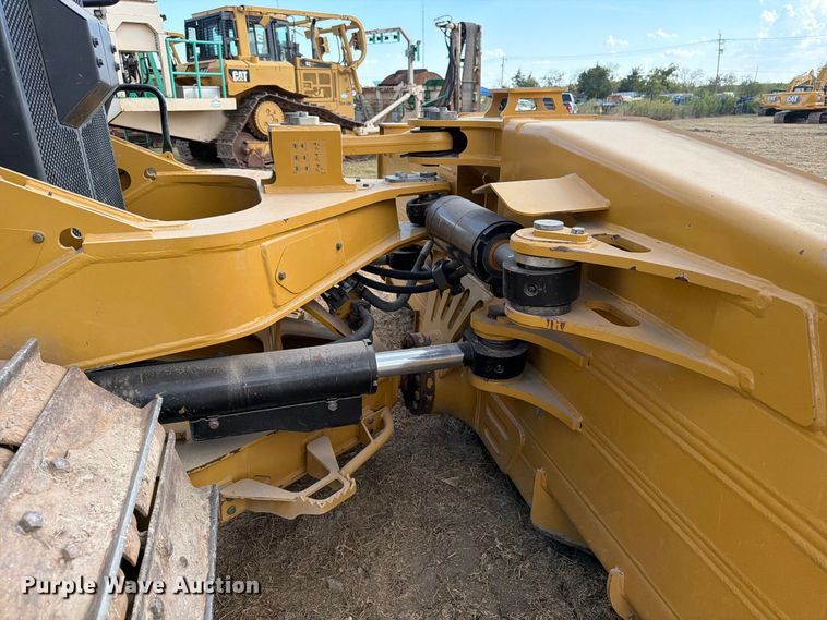 2024 Caterpillar D6 LGP