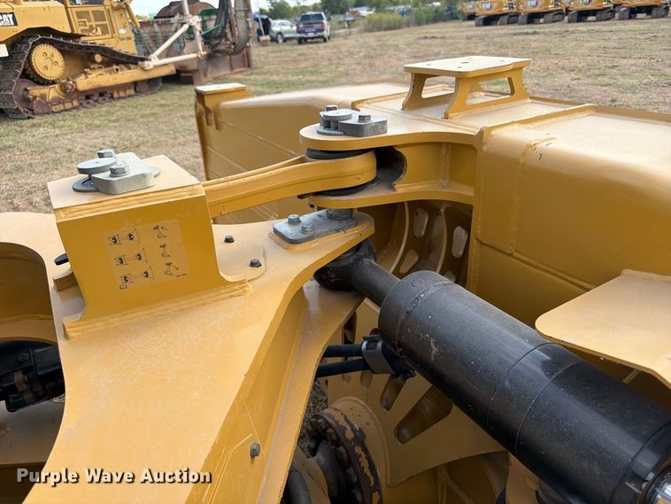 2024 Caterpillar D6 LGP