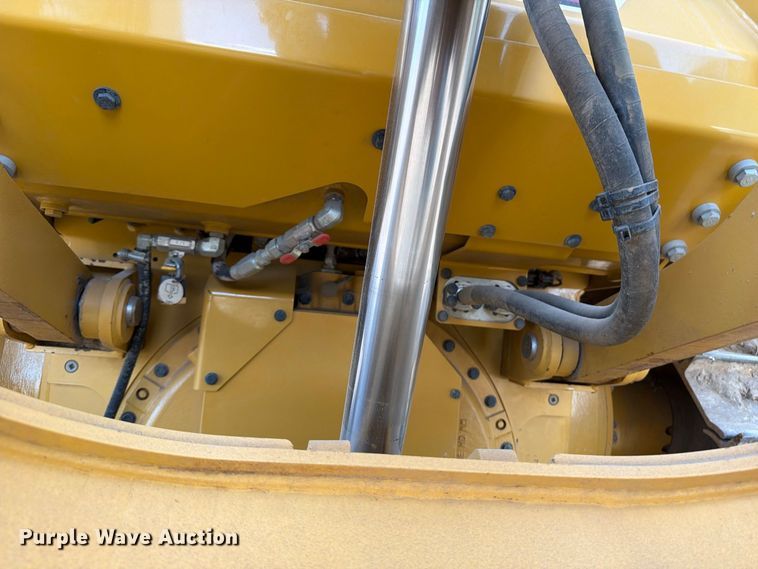 2024 Caterpillar D6 LGP