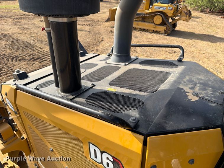 2024 Caterpillar D6 LGP