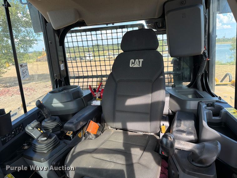 2024 Caterpillar D6 LGP