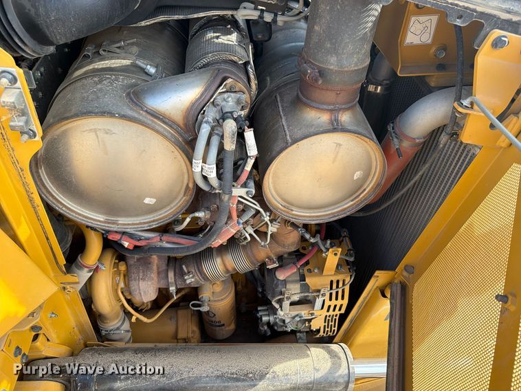 2024 Caterpillar D6 LGP