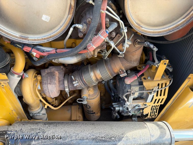 2024 Caterpillar D6 LGP