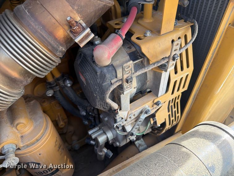 2024 Caterpillar D6 LGP
