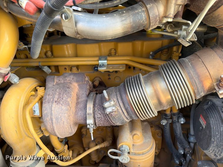 2024 Caterpillar D6 LGP