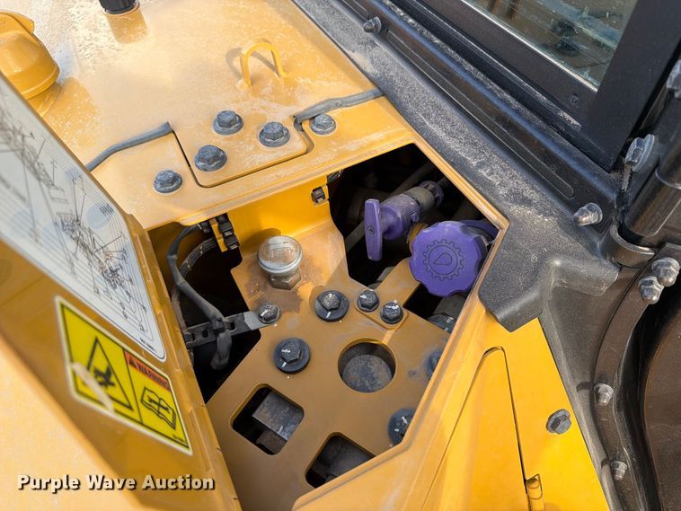 2024 Caterpillar D6 LGP