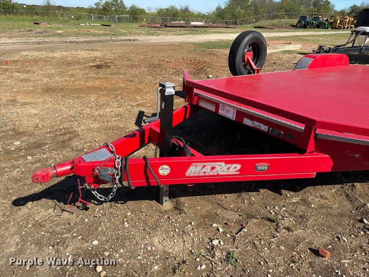 image for item FN3618 2020 MAXXD equipment trailer