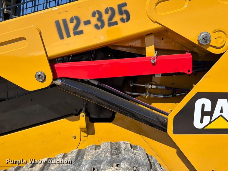 image for item FN3619 2022 Caterpillar 259 D3 tracked skid steer loader