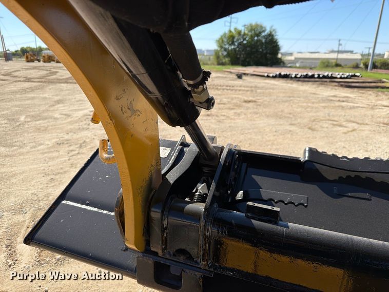 image for item FN3619 2022 Caterpillar 259 D3 tracked skid steer loader