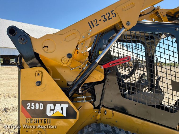 image for item FN3619 2022 Caterpillar 259 D3 tracked skid steer loader