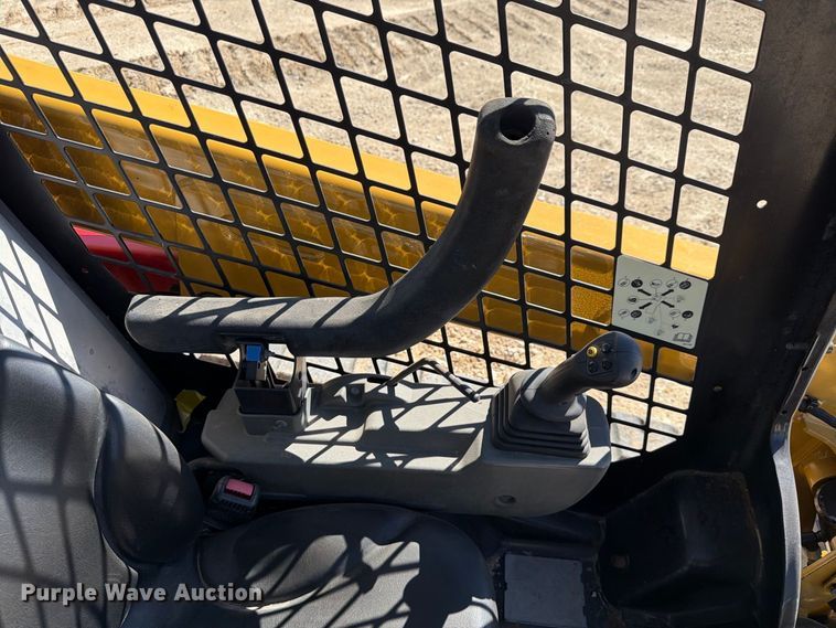 image for item FN3619 2022 Caterpillar 259 D3 tracked skid steer loader