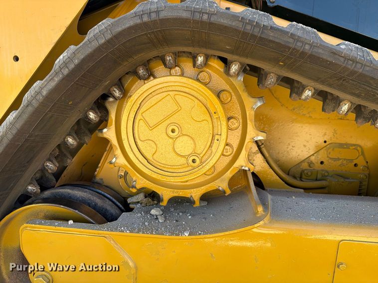 image for item FN3619 2022 Caterpillar 259 D3 tracked skid steer loader