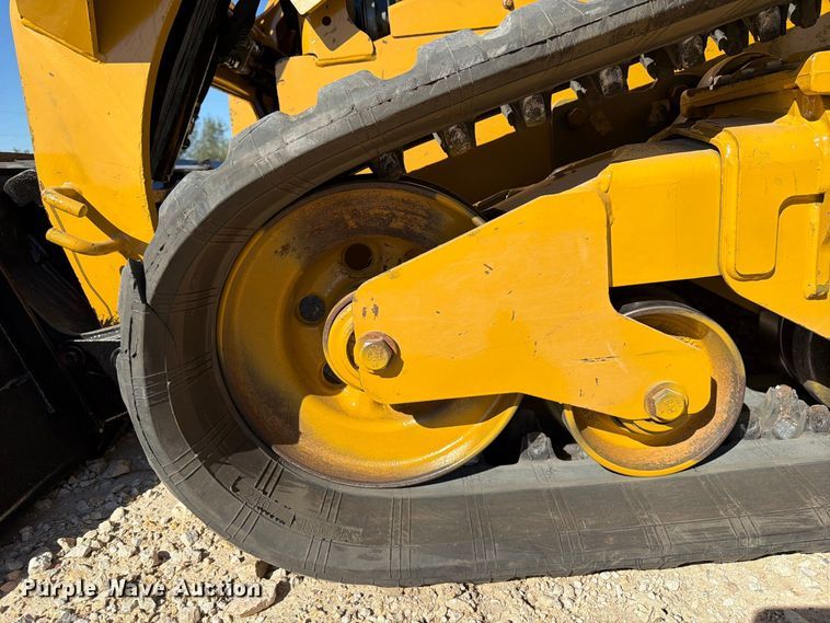 image for item FN3620 2018 Caterpillar 259D tracked skid steer loader