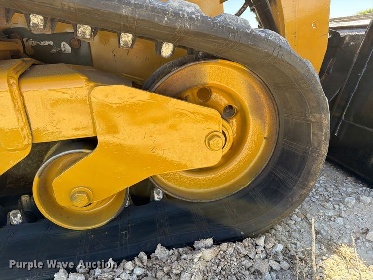image for item FN3620 2018 Caterpillar 259D tracked skid steer loader