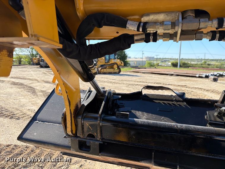 image for item FN3621 2023 Caterpillar 259 D3 tracked skid steer loader