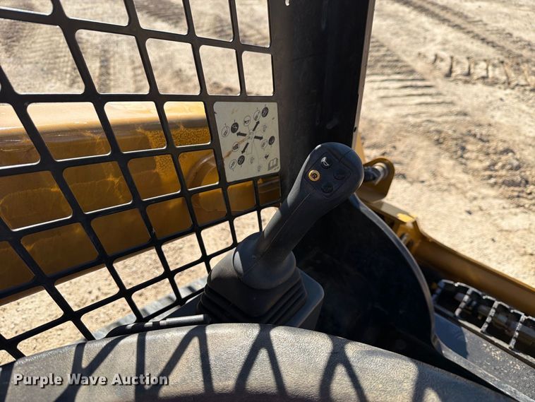 image for item FN3621 2023 Caterpillar 259 D3 tracked skid steer loader