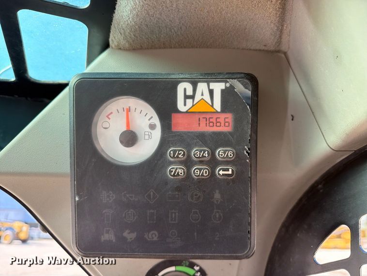 image for item FN3623 2018 Caterpillar 259D tracked skid steer loader