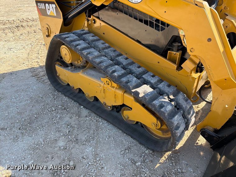 image for item FN3623 2018 Caterpillar 259D tracked skid steer loader