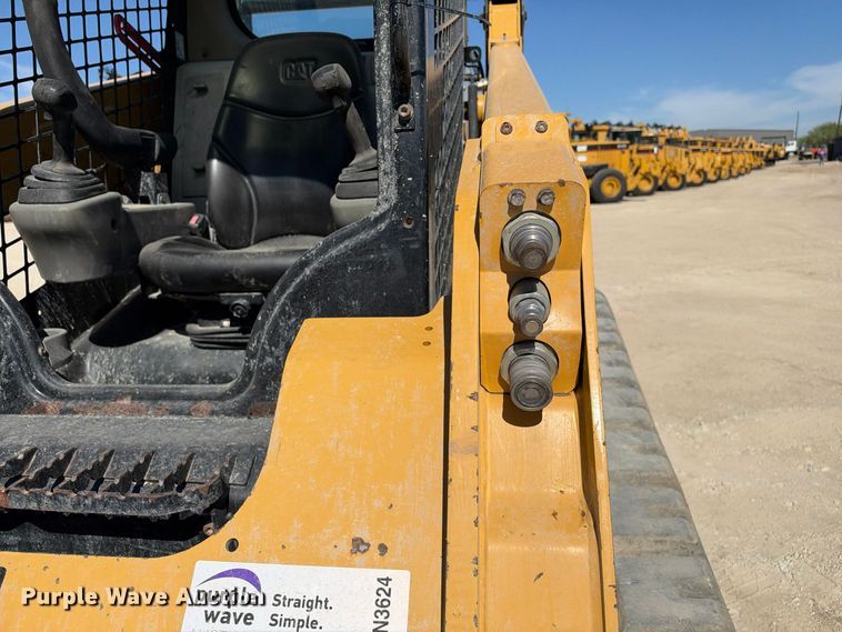 image for item FN3624 2018 Caterpillar 259D skid steer loader