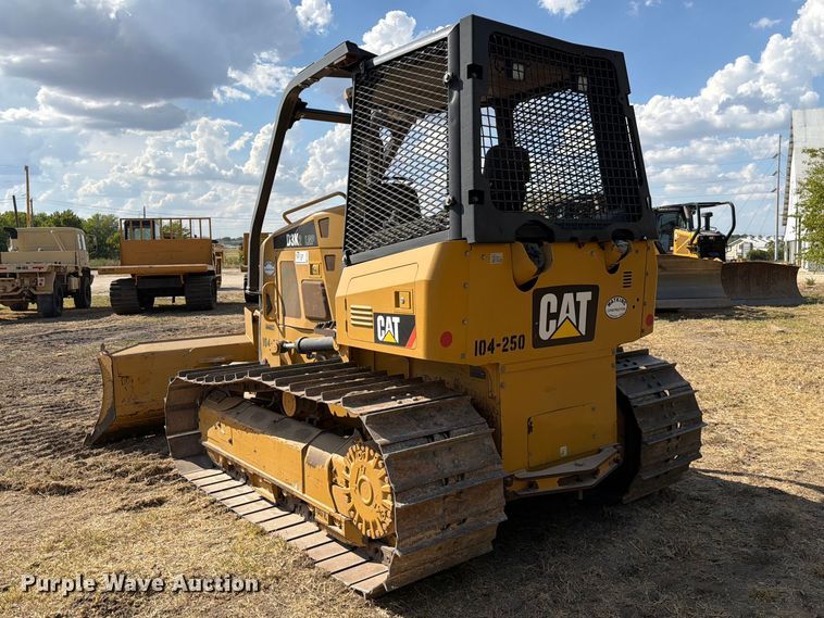 2015 Caterpillar D3K2 LGP