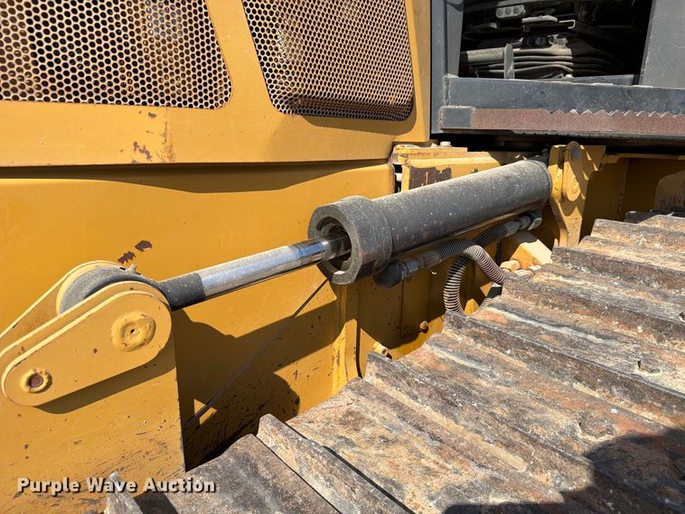 2015 Caterpillar D3K2 LGP