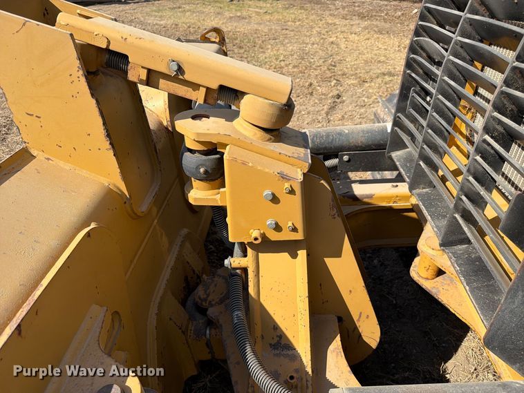 2015 Caterpillar D3K2 LGP