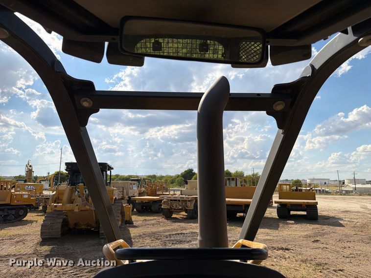 2015 Caterpillar D3K2 LGP