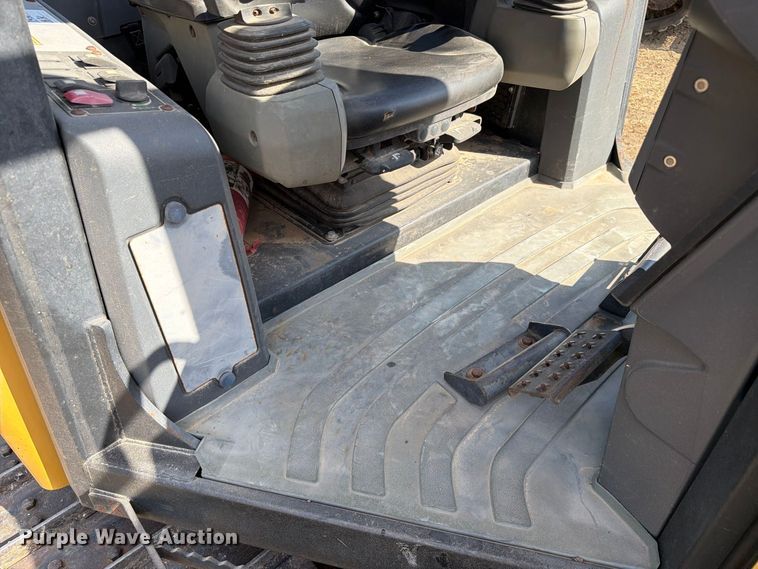2015 Caterpillar D3K2 LGP
